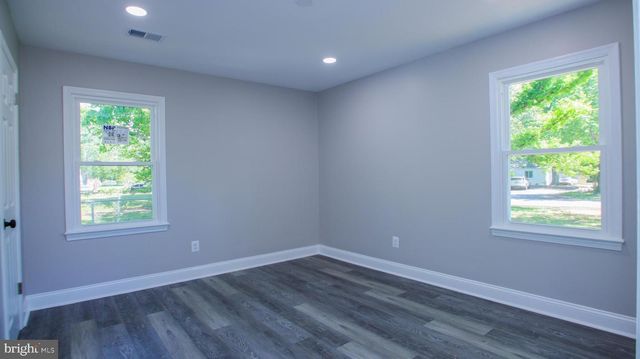 2608 HOLLY DR, Fort Washington, MD 20744
