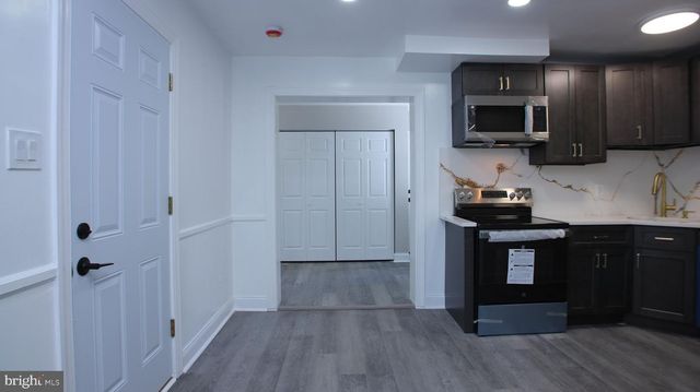 2608 HOLLY DR, Fort Washington, MD 20744