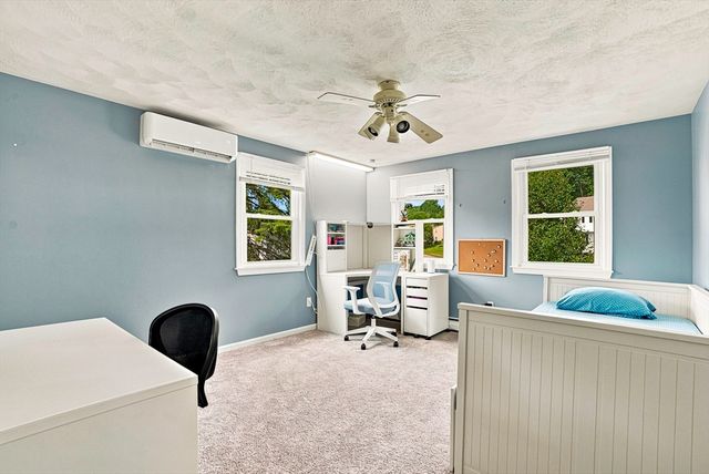 31 Lexington Road, Shrewsbury, MA 01545