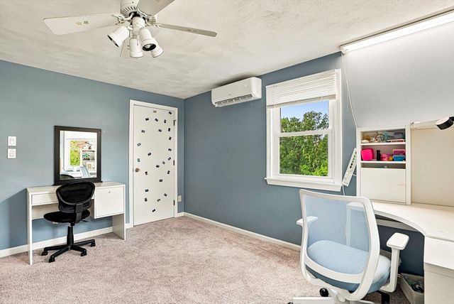 31 Lexington Road, Shrewsbury, MA 01545