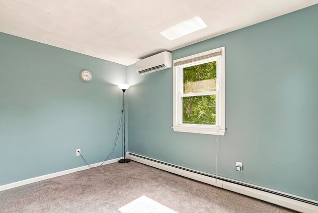 31 Lexington Road, Shrewsbury, MA 01545