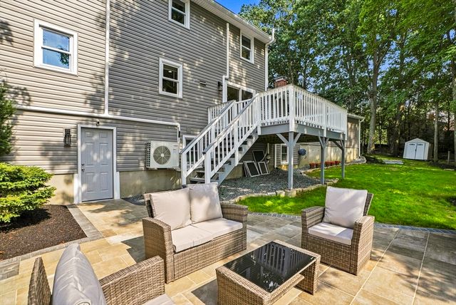 31 Lexington Road, Shrewsbury, MA 01545