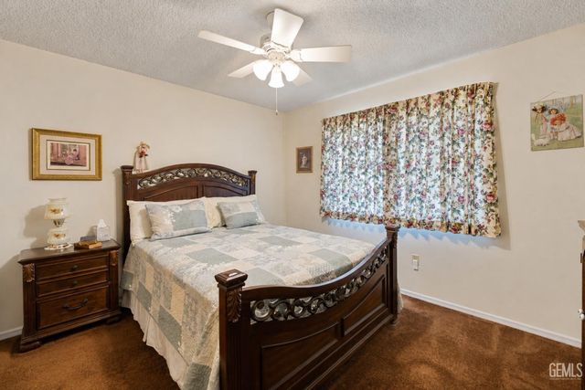 7809 Carol Sue Court, Bakersfield, CA 93308