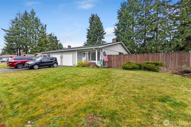 14209 14211 107th Avenue Ct E, Puyallup, WA 98374