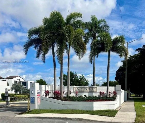 202 Lake Pointe Drive 104, Oakland Park, FL 33309