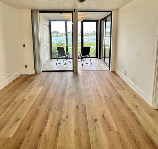 202 Lake Pointe Drive 104, Oakland Park, FL 33309