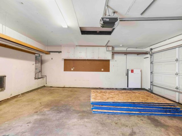 1507 E Vassar Drive, Visalia, CA 93292