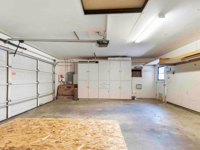 1507 E Vassar Drive, Visalia, CA 93292