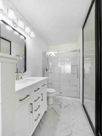 1507 E Vassar Drive, Visalia, CA 93292