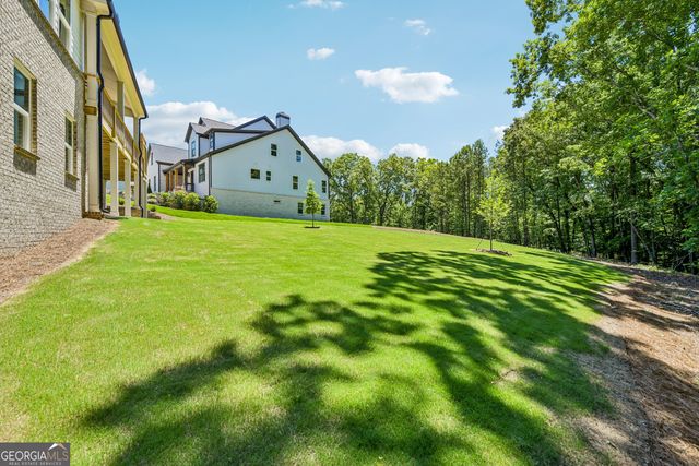 9150 Greenway Court, Gainesville, GA 30506