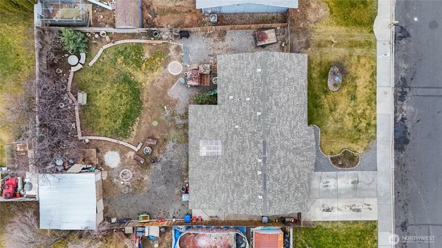 1692 S Wallace Street, Moses Lake, WA 98837