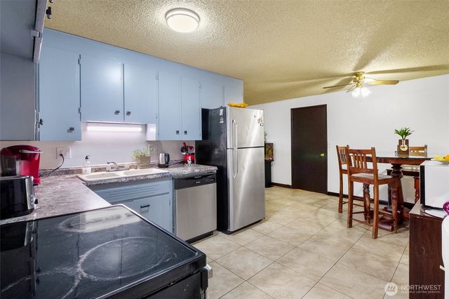 1692 S Wallace Street, Moses Lake, WA 98837