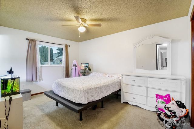 1692 S Wallace Street, Moses Lake, WA 98837