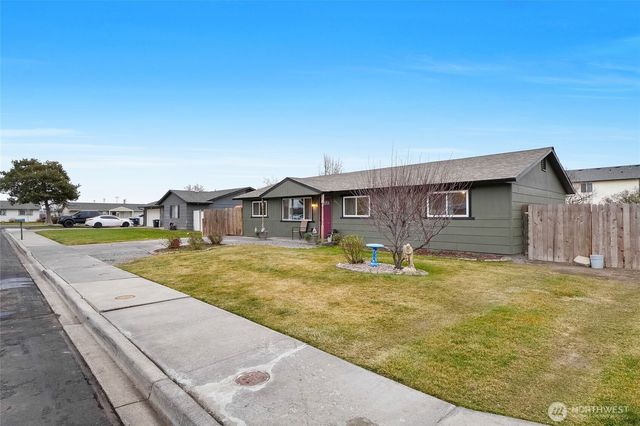 1692 S Wallace Street, Moses Lake, WA 98837