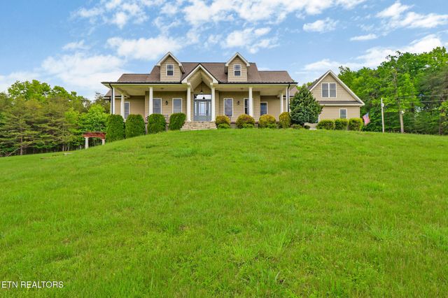 853 Obed River Rd, Crossville, TN 38555