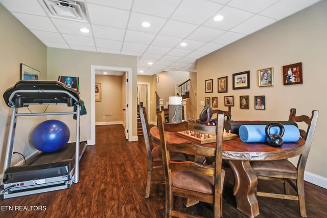 853 Obed River Rd, Crossville, TN 38555