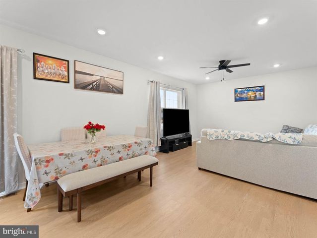 12 HANDBELL, Sicklerville, NJ 08081
