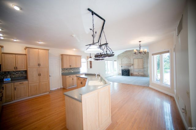 3443 Washington Avenue, Vincennes, IN 47591