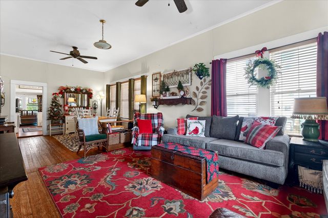 1309 N Austin Street, Denton, TX 76201