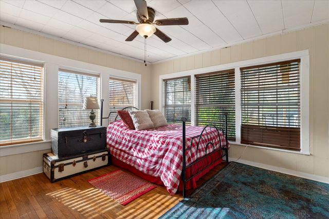 1309 N Austin Street, Denton, TX 76201