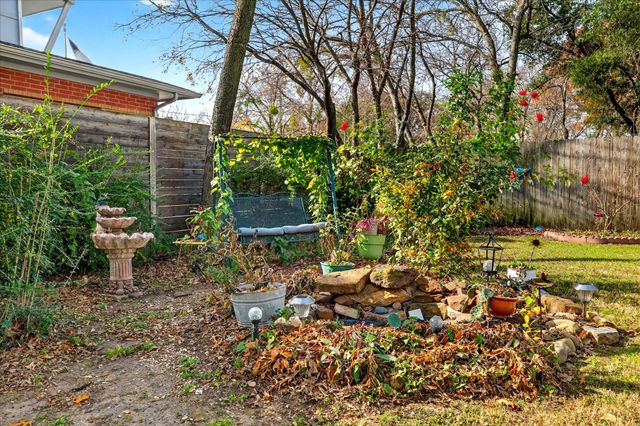 1309 N Austin Street, Denton, TX 76201