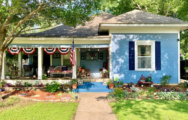 1309 N Austin Street, Denton, TX 76201