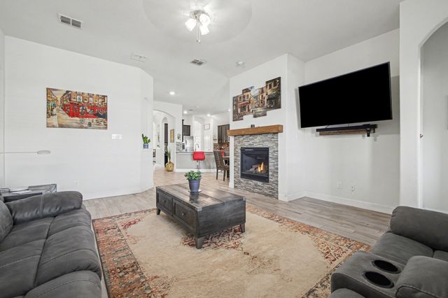 1400 Crossvine Drive, Anna, TX 75409