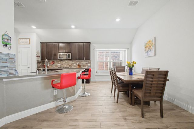 1400 Crossvine Drive, Anna, TX 75409