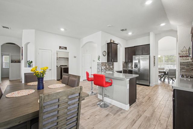 1400 Crossvine Drive, Anna, TX 75409