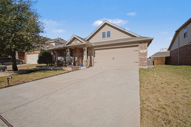 1400 Crossvine Drive, Anna, TX 75409