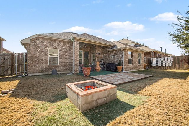 1400 Crossvine Drive, Anna, TX 75409