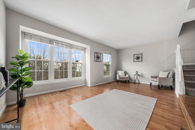 11525 BERTRAM ST, Woodbridge, VA 22192