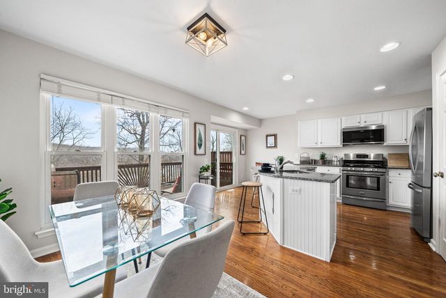 11525 BERTRAM ST, Woodbridge, VA 22192