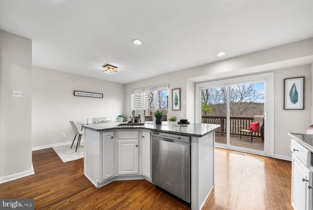 11525 BERTRAM ST, Woodbridge, VA 22192