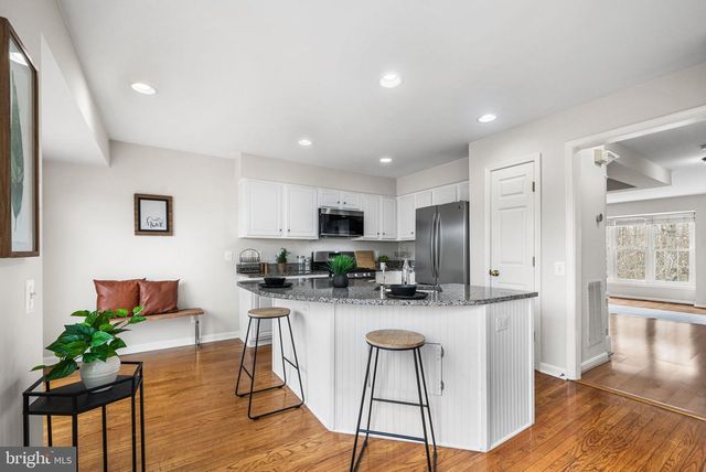 11525 BERTRAM ST, Woodbridge, VA 22192