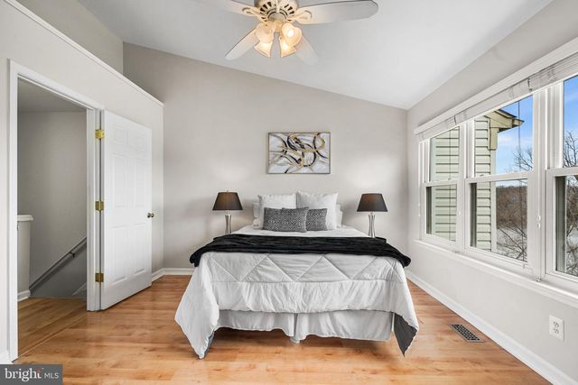 11525 BERTRAM ST, Woodbridge, VA 22192