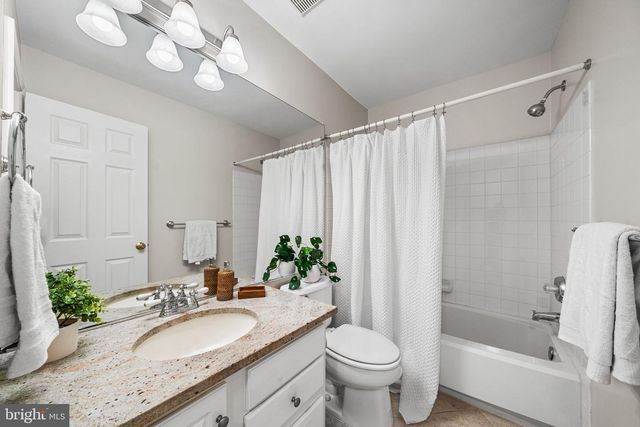 11525 BERTRAM ST, Woodbridge, VA 22192