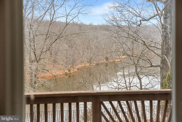 11525 BERTRAM ST, Woodbridge, VA 22192