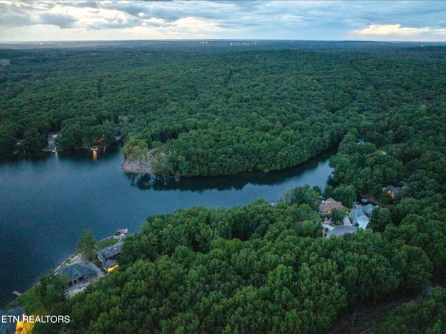 16 Heiskell, Fairfield Glade, TN 38558