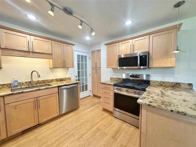 12150 LAY Road, Edinboro, PA 16412
