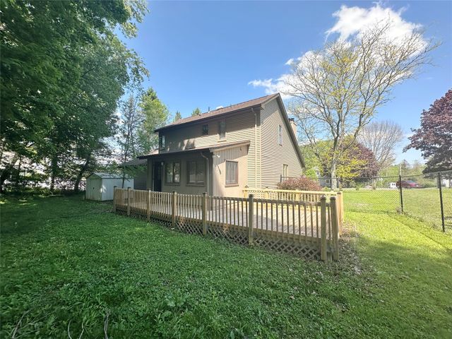 12150 LAY Road, Edinboro, PA 16412