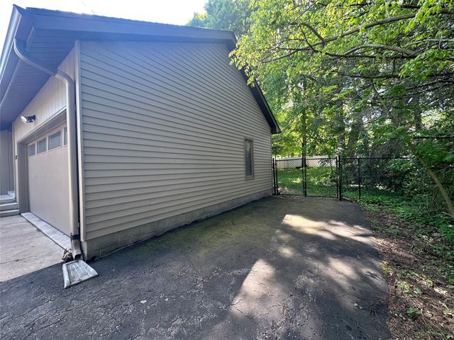 12150 LAY Road, Edinboro, PA 16412