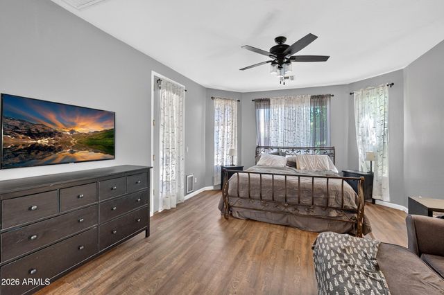 2355 E LA COSTA Place, Chandler, AZ 85249