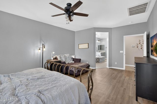 2355 E LA COSTA Place, Chandler, AZ 85249