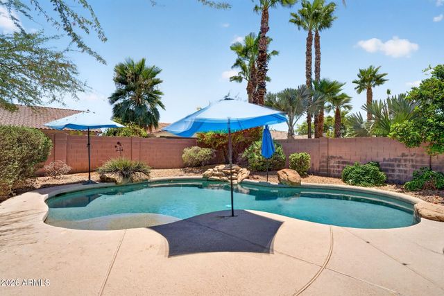 2355 E LA COSTA Place, Chandler, AZ 85249