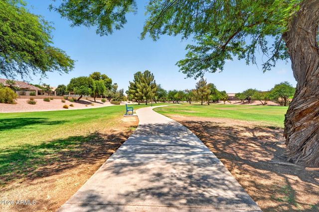 2355 E LA COSTA Place, Chandler, AZ 85249