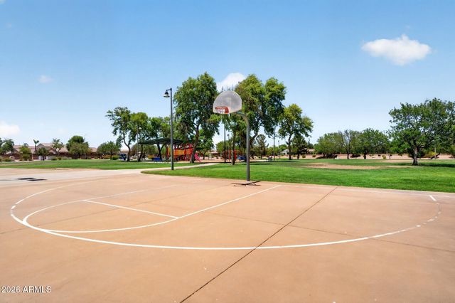 2355 E LA COSTA Place, Chandler, AZ 85249