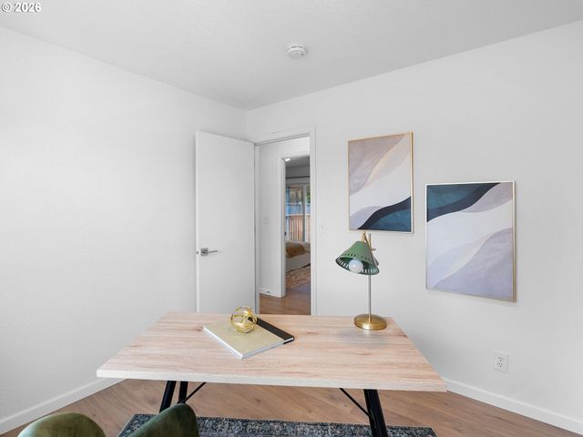 2043 CANEMAH St, West Linn, OR 97068