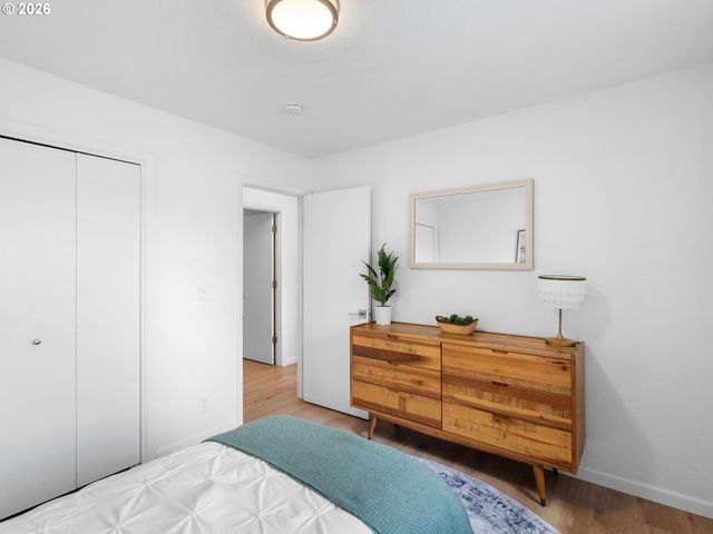 2043 CANEMAH St, West Linn, OR 97068