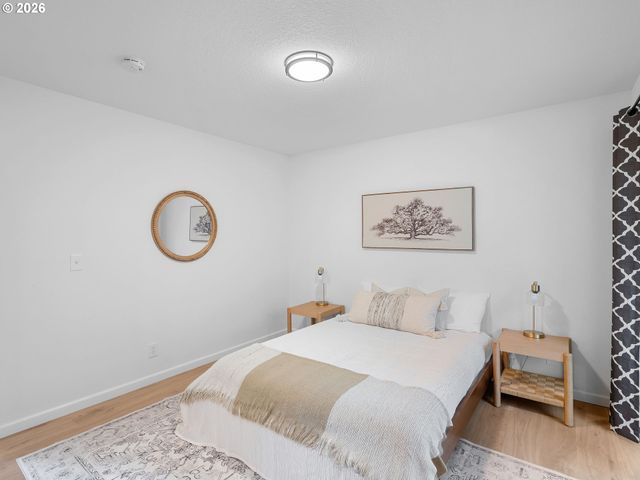 2043 CANEMAH St, West Linn, OR 97068